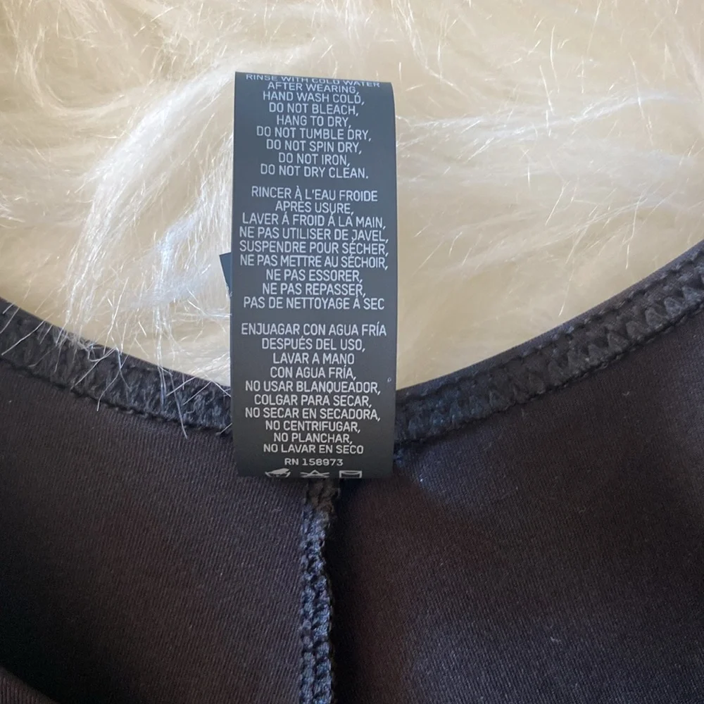 SKIMS brand color